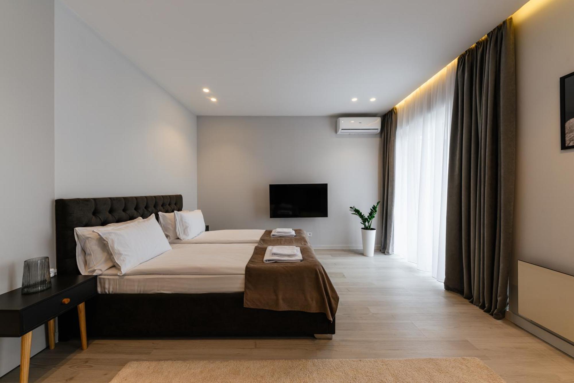 Мм Group Apartment Užhorod Esterno foto
