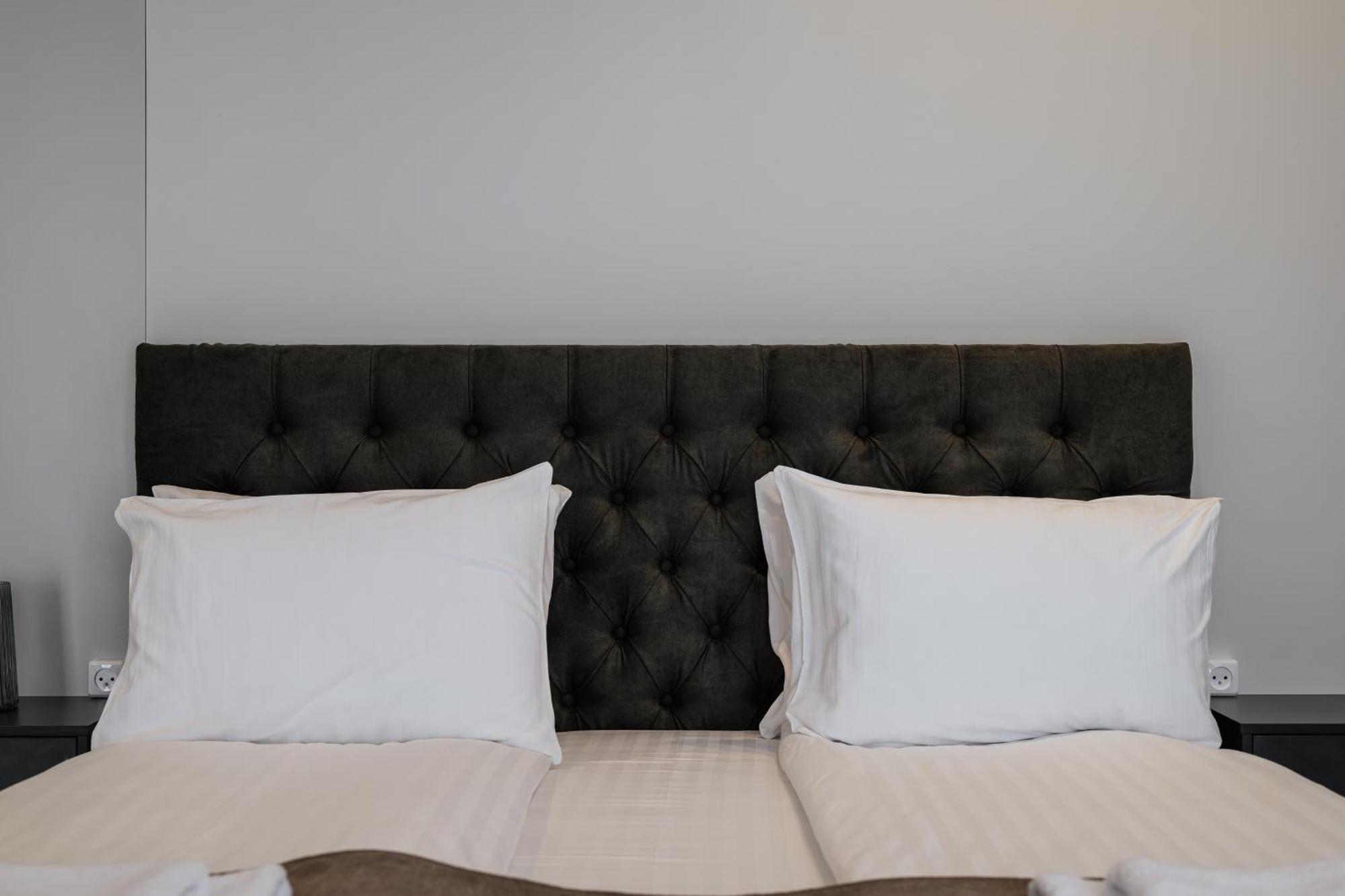 Мм Group Apartment Užhorod Esterno foto